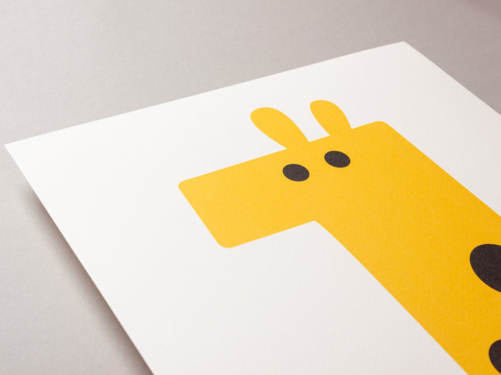 Giraffe – WILD 30 x 40cm Art Print